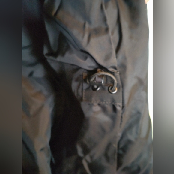 North Face women's raincoat with hideaway hood - Picture 8 of 9